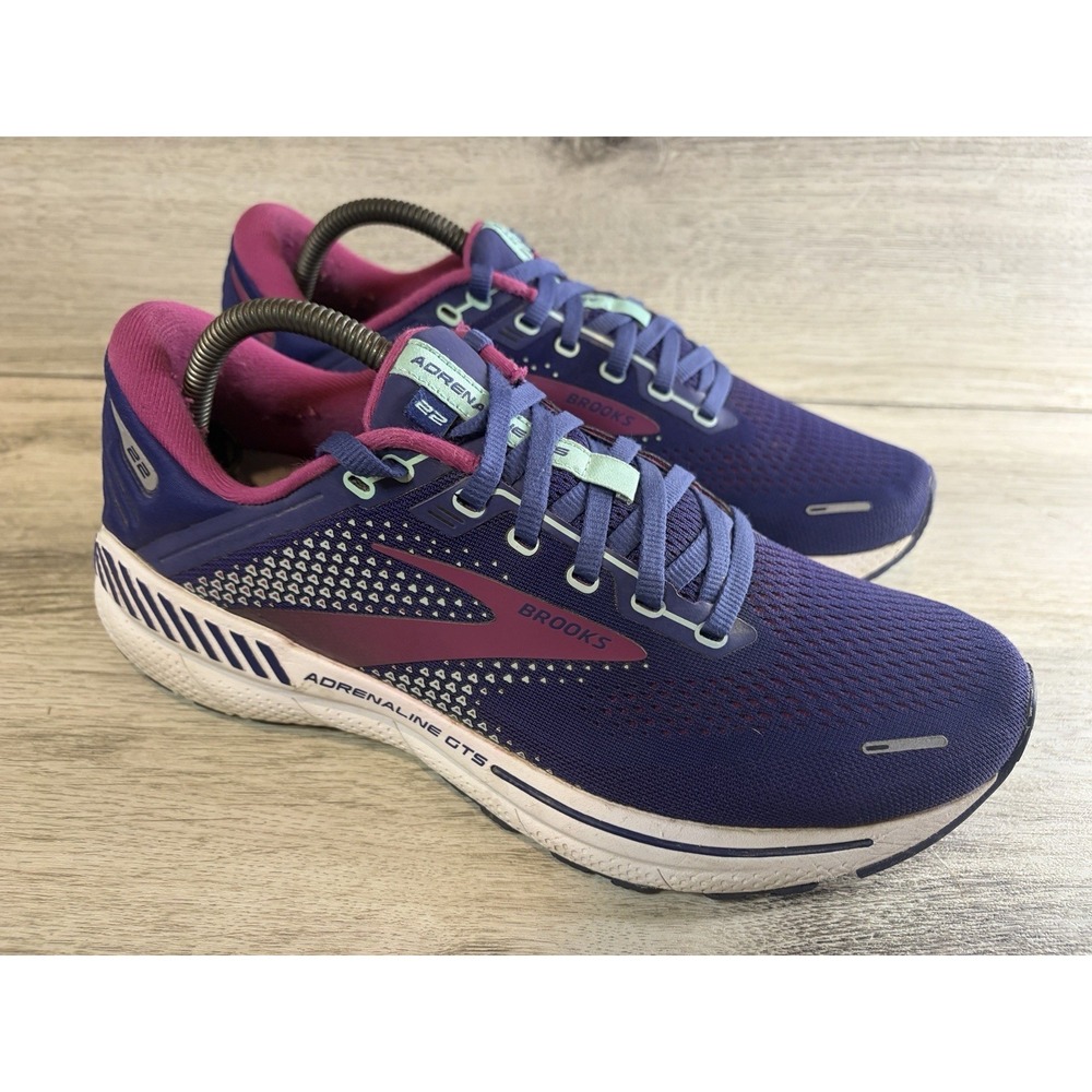 Brooks Adrenaline‎ GTS 22 Women's Size 10.5 Running Shoes Purple Pink Athletic